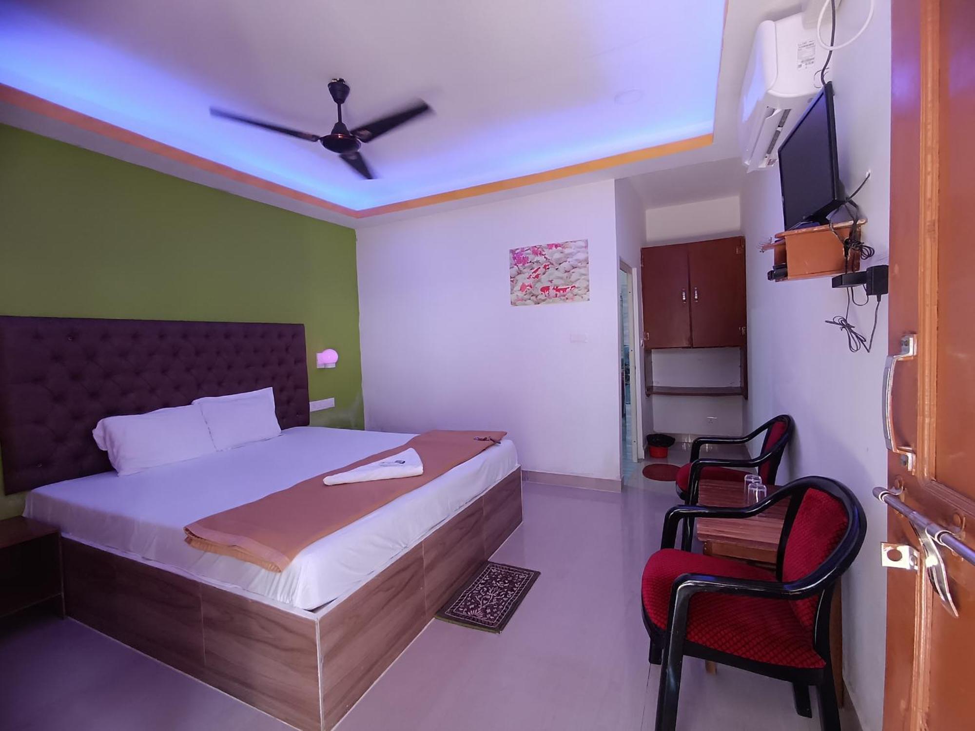 Sea View Beach Resort Govind Nagar Esterno foto
